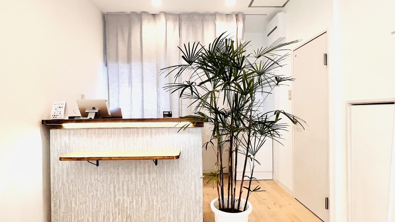 ラフテル池袋店の受付エントランス